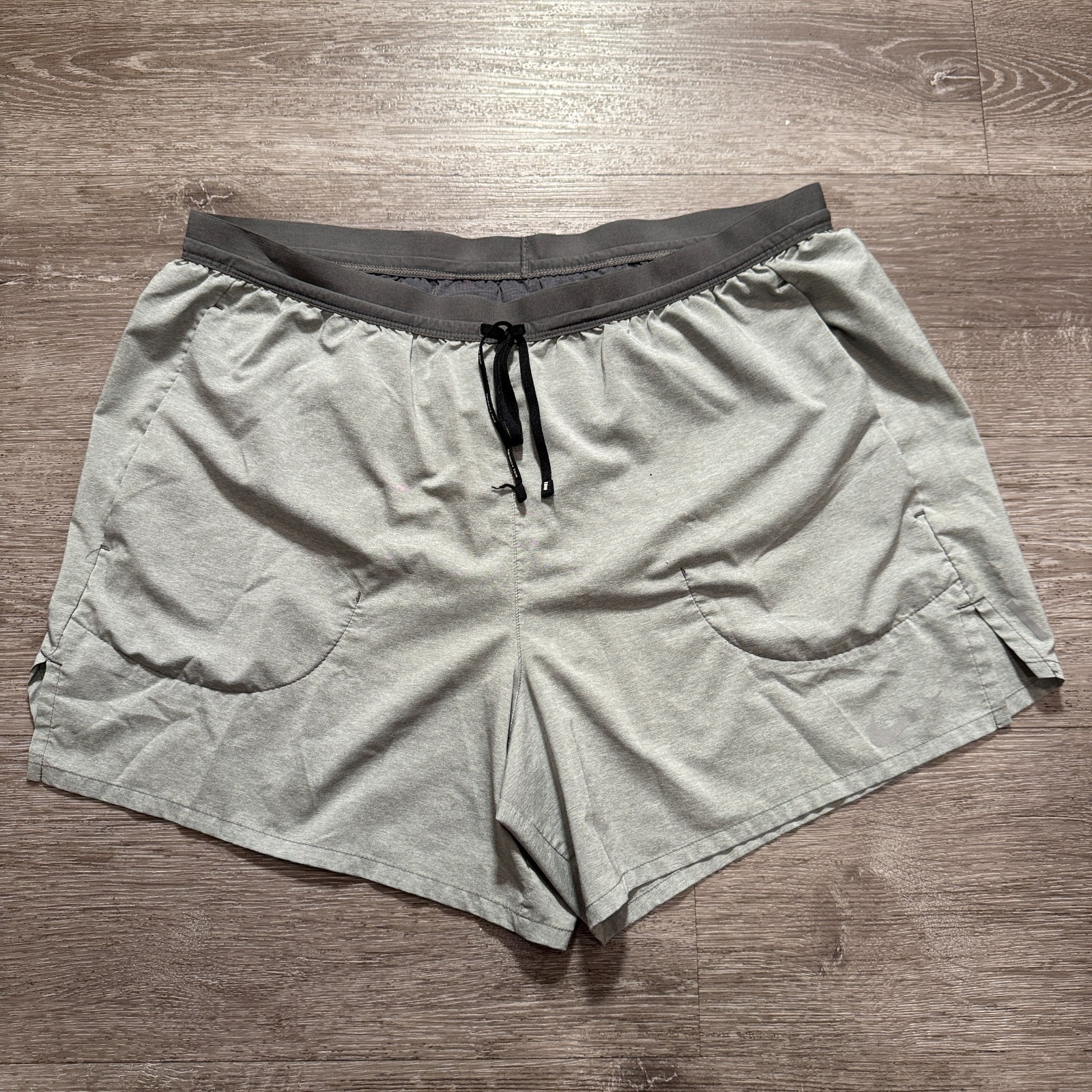 Nike Shorts Mens XL Gray Flex Stride Lined Running Drawstring Outdoor Run Adult
