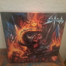 Sodom-Decision Day, Limited-Edition-Boxset, Red Vinyl auf 2 LPs und 1 CD