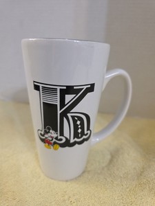 Disney Mickey mouse K initial new letter K 16 oz coffee mug