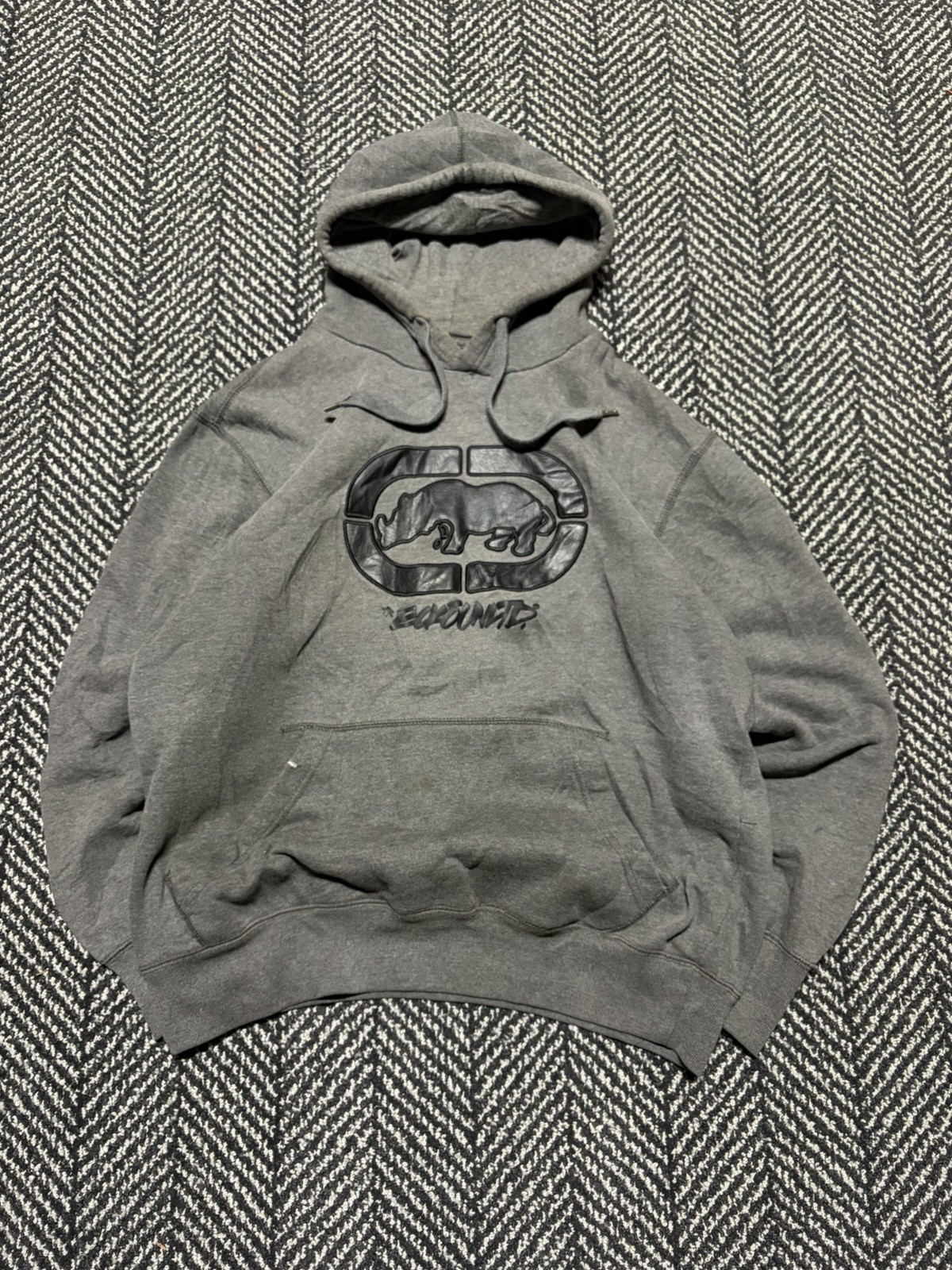 Vintage Y2K Ecko Untld Grey Faded Hoodie Size: Medium