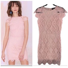 Nasty Gal Levina Blush Pink Lace Sheath Dress Women’s Size Medium