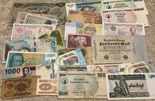 Collection Of 25 X Worldwide Banknotes. Old And New Bank Notes.