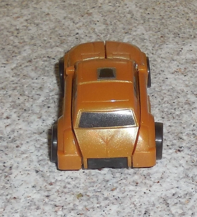 Transformers Reveal The Shield GOLDBUG Complete Legend Rts Bumblebee  - Image 4 of 4