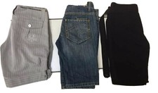 LOT DE 3 SHORTS  FEMME TAILLE FR 38  1 SUN VALLEY  ET 2 NAFNAF