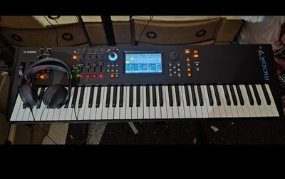 Yamaha MODX7 76-Key Semi Weighted Keyboard Synthesizer - Black for