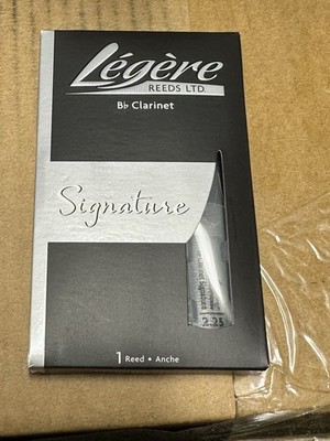 Legere Reeds Signature Series BB Clarinet Reed Strength 2.25