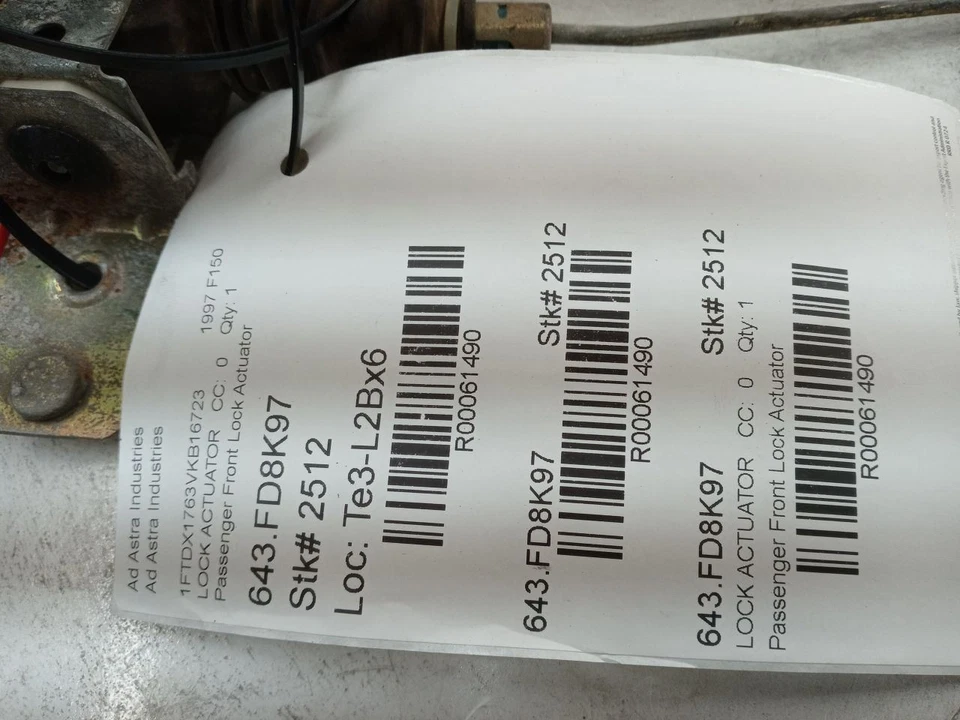 Actuador de bloqueo delantero derecho Ford F150 1997 1998 pasajero con actuador solenoide OEM Foto 4 de 4