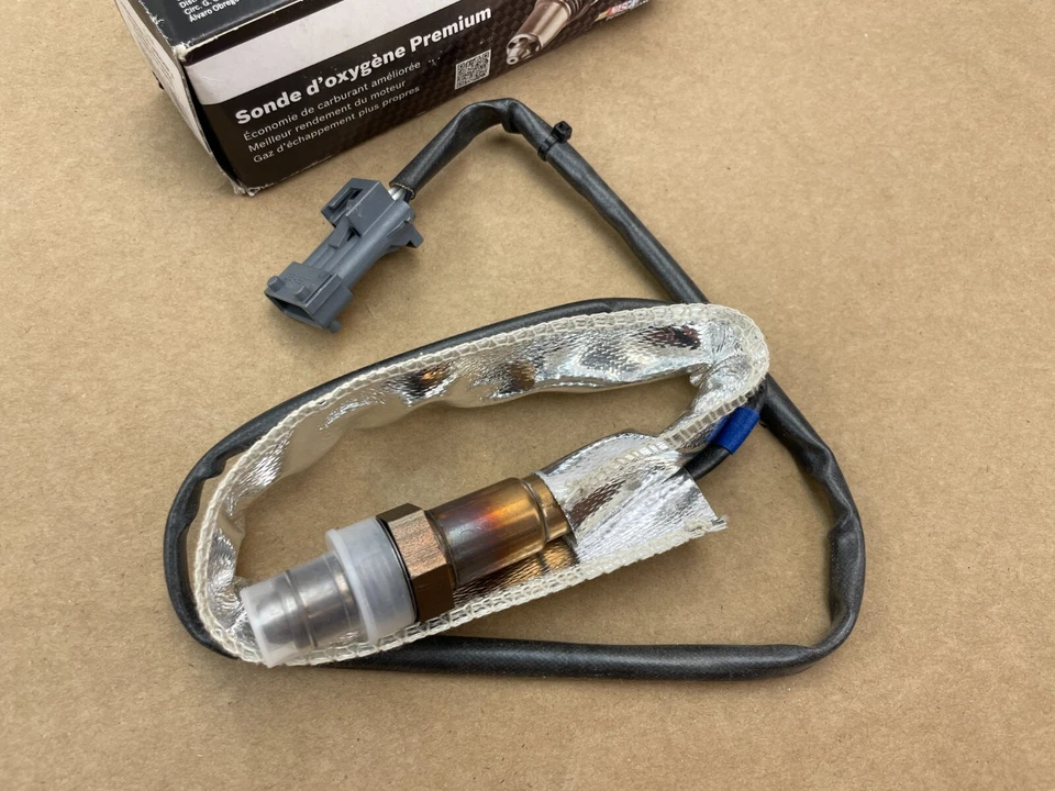 Датчик кислорода O2 16200 от оригинального производителя Bosch подходит для Volvo S80 2000-2001 2,9 л DOHC 2917 куб. см - Изображение 2 из 4