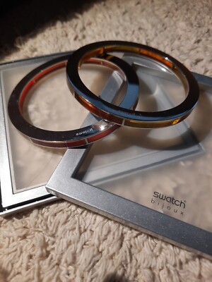 2 Damen Armreifen von Swatch bijoux