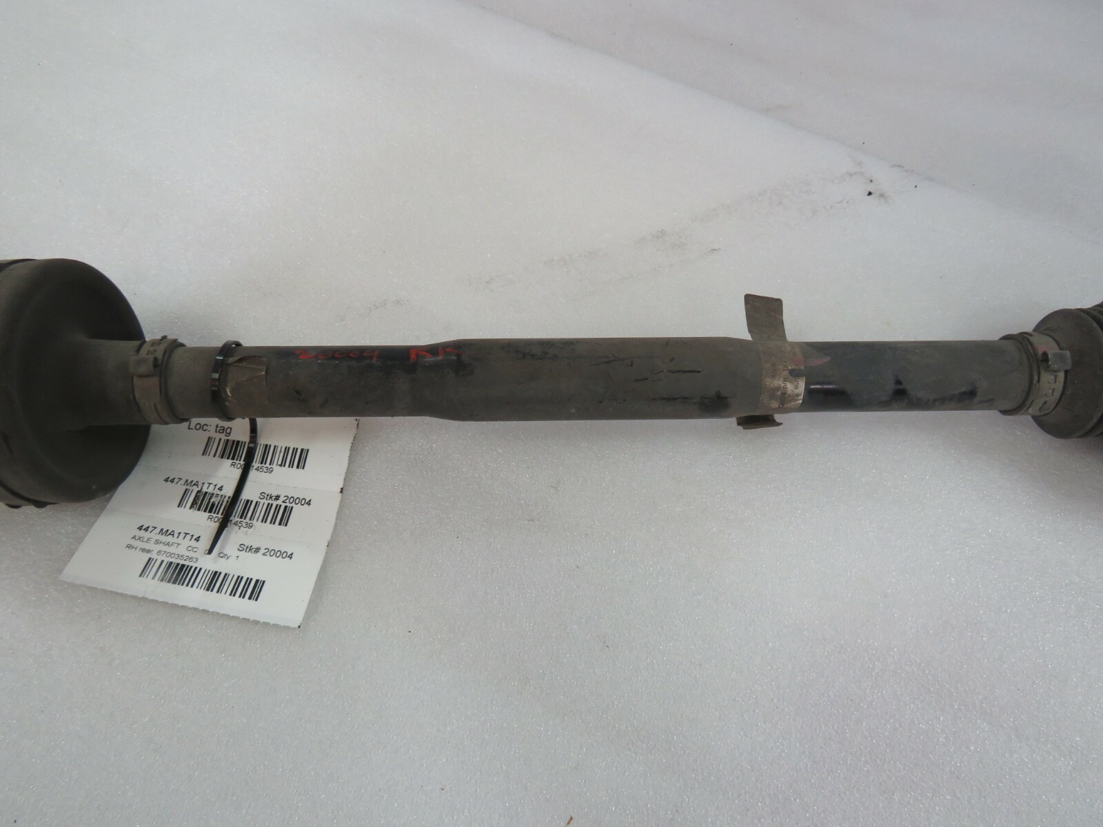 Maserati Quattroporte, RH, Right Rear Axle Shaft, Used, P/N 670035263