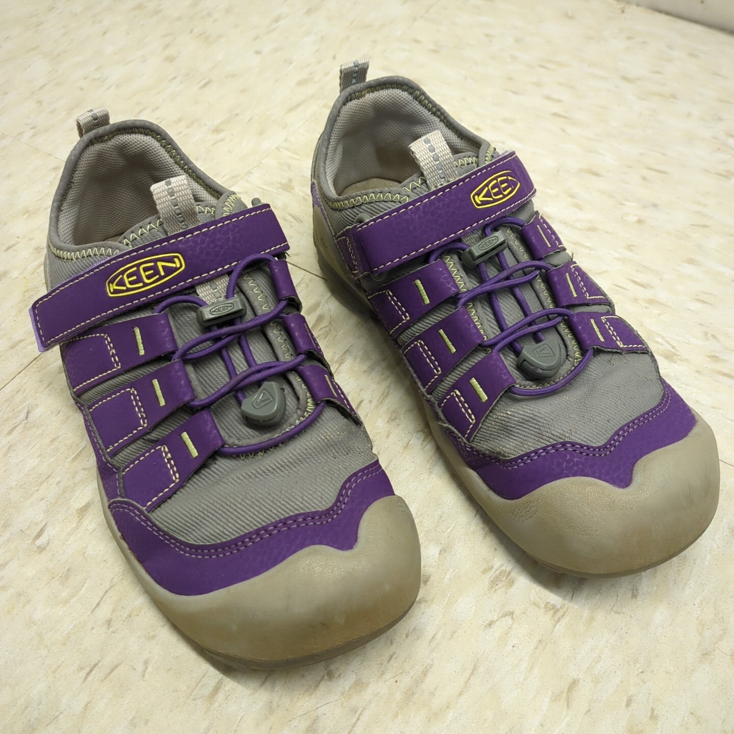 Keen Sneakers Knotch Hollow Viola Grigio Bambino Tg 3