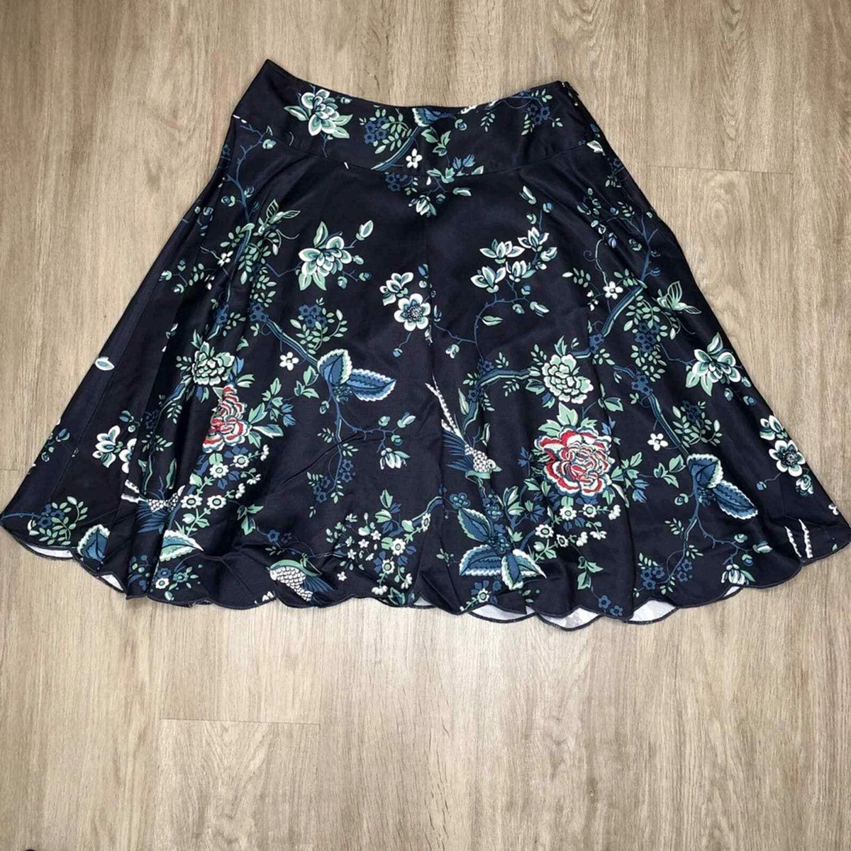 Ladies navy best sale skirt size 8