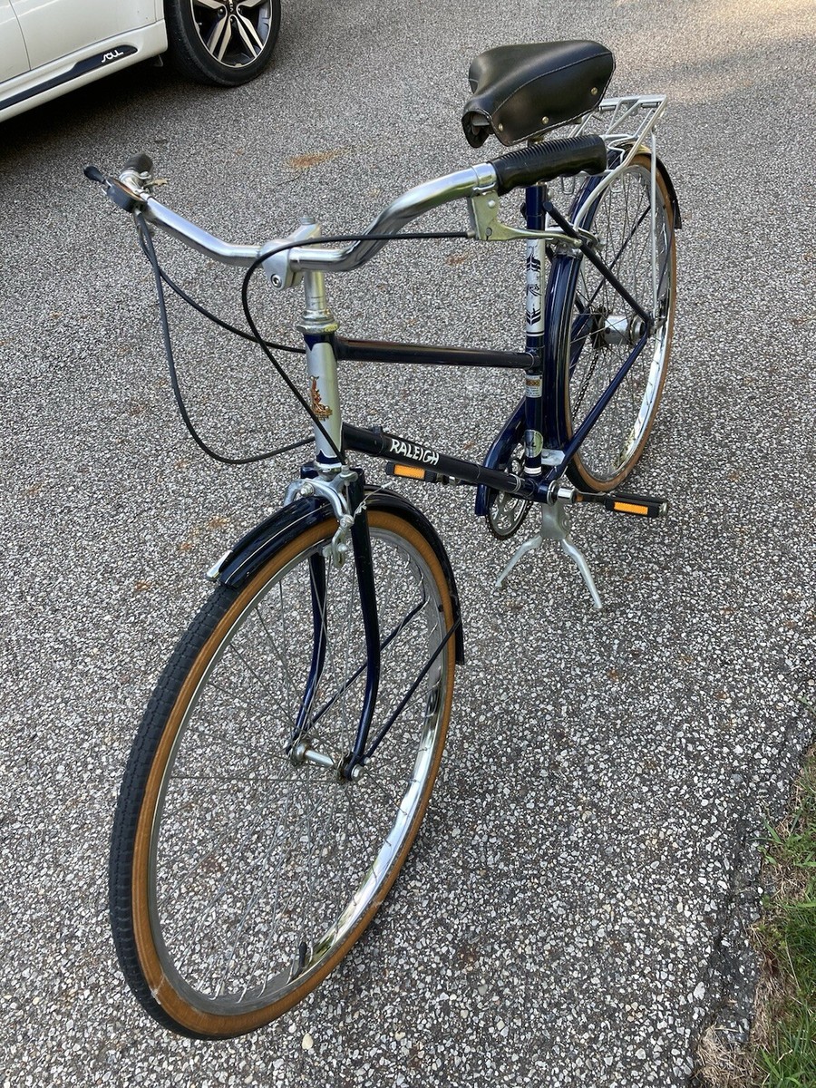 Blue Vintage Raleigh Sports 3-Speed Women’s Bicycle 26