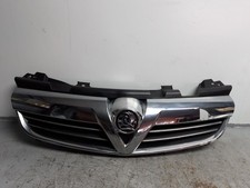 Vauxhall Zafira Mk2 08-14 Front Upper Grille 93192480   497929