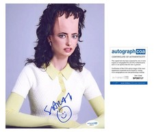 Sarah Sherman "Saturday Night Live" AUTOGRAPH Signed 'Sarah Squirm' 8x10 Photo