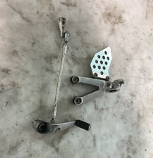 13-24 Honda CBR600RR LEFT REARSET REAR SET SHIFT PEG LINKAGE ROD FOOT REST OEM