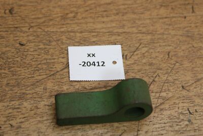 John Deere E36425 Dog NOS NEU genuine xx20412