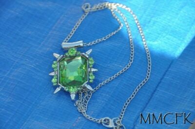 Once Upon a Time Zelena Glinda Green Crystal OUAT Pendant Necklace