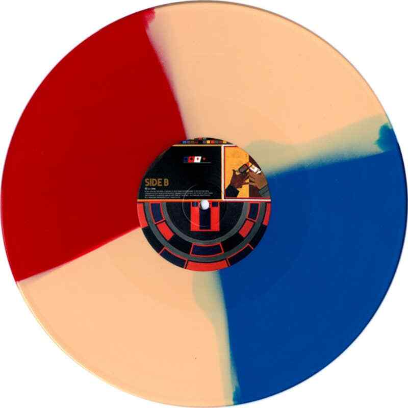 The Strokes – Room On Fire USオリジナル盤レコード THE STROKES BAND SIGNED 'ROOM ON FIRE' ALBUM VINYL RECORD