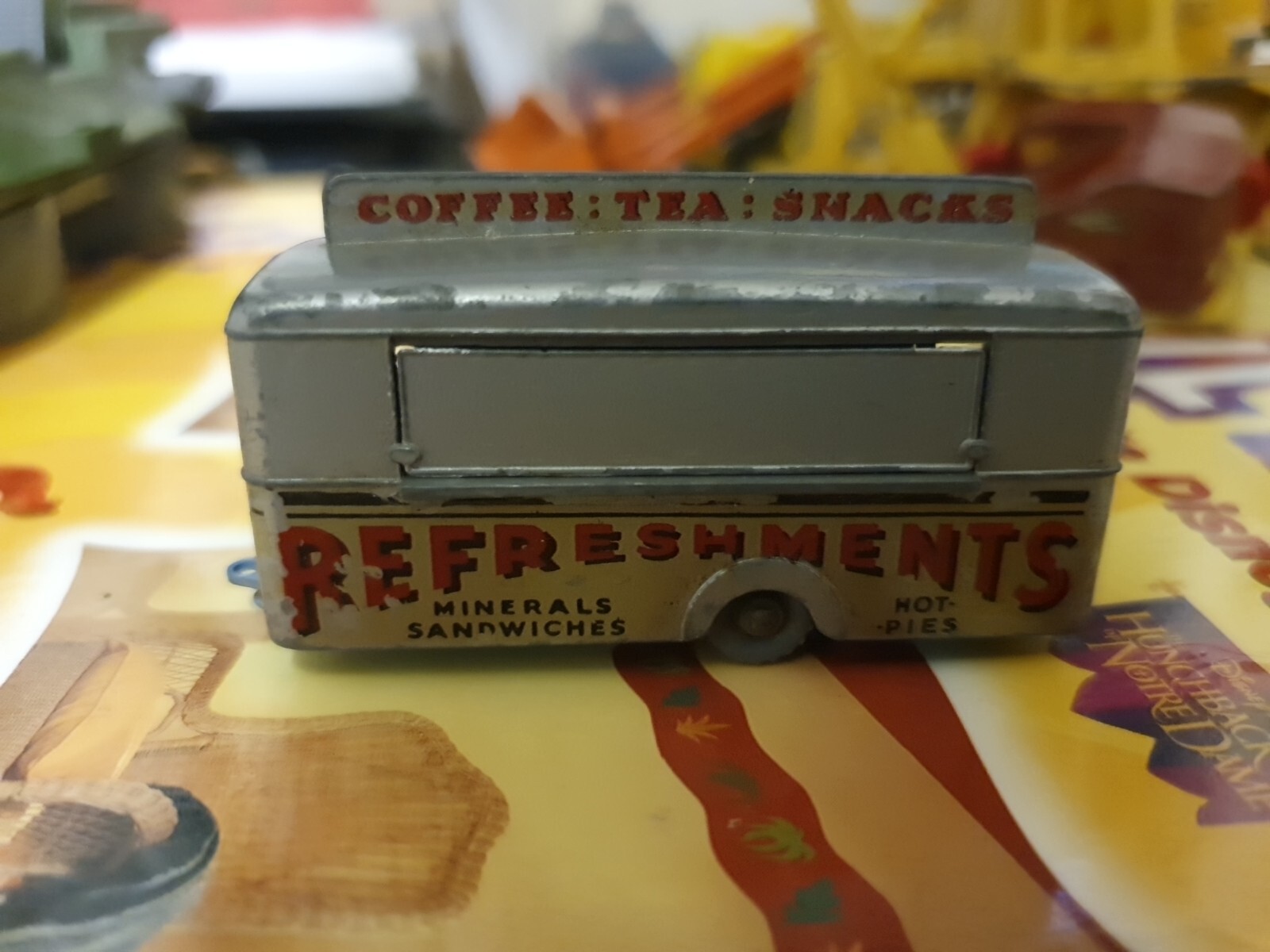 Matchbox 74a, Mobile Refreshments Bar - Free Price Guide & Review