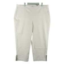 NWT 49 JM Collection Tummy Control Capri Pants Comfort Waist White Pull on