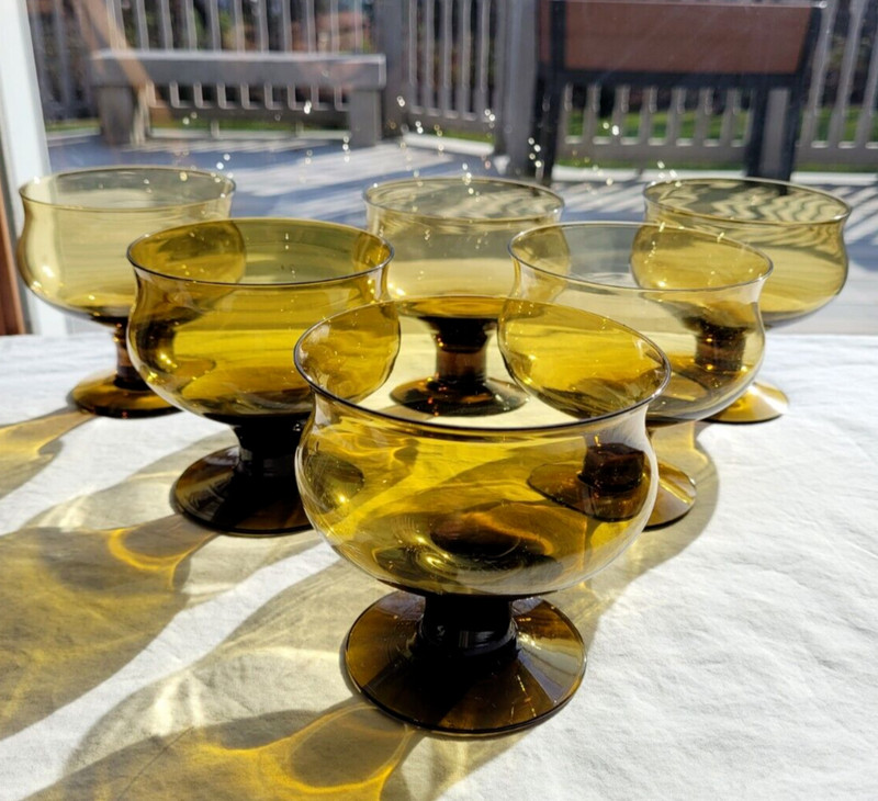 Set of 6 Tawny Dark Amber Champagne Tall Sherbet 4" height Curved Footed Stem