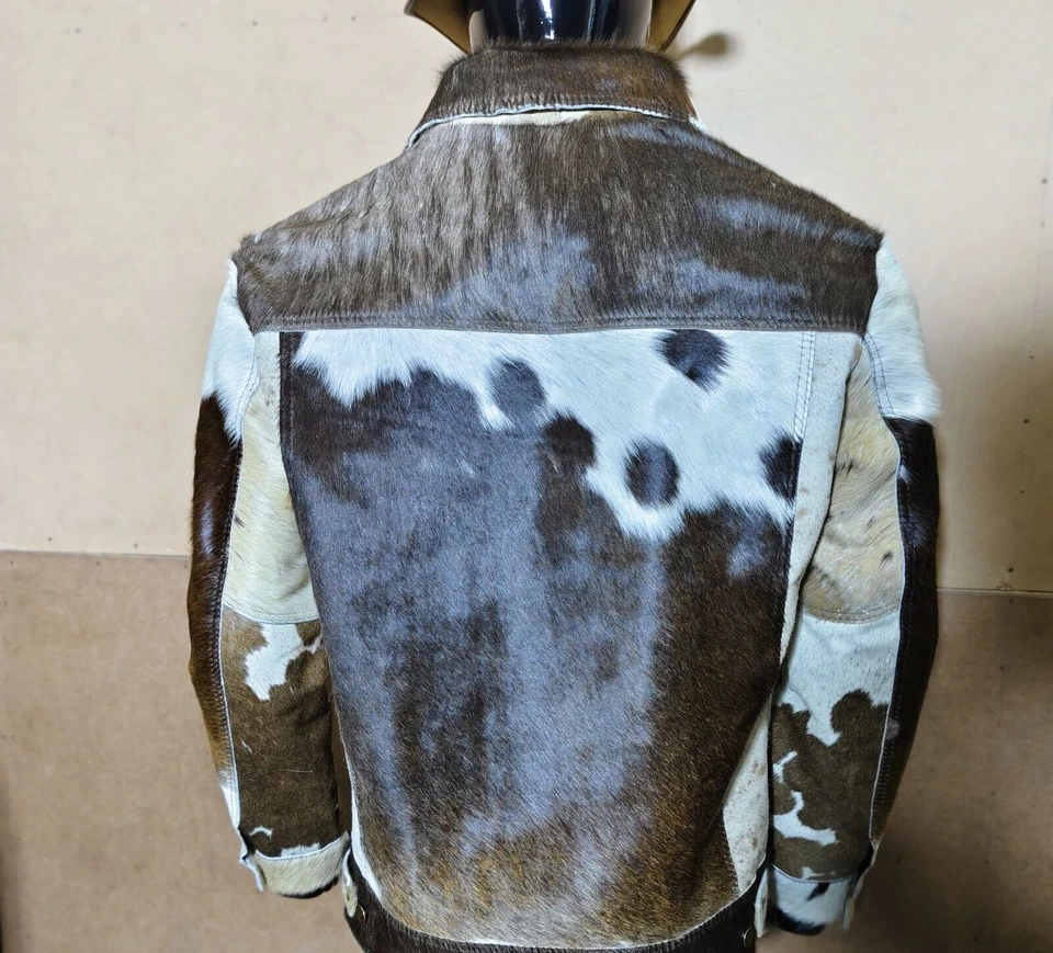 Chaqueta de piel de caballo con pelo de vaca para hombre, elegante ropa exterior de cuero de vaca real occidental Foto 3 de 4