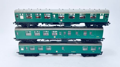 Hornby OO Gauge Southern Green S15035, S34158, S1850 Coaches x3 - Unboxed (07) - Picture 1 of 4