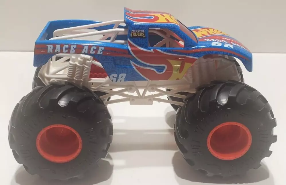 Hot Wheels Monster Trucks 1:24 Race Ace