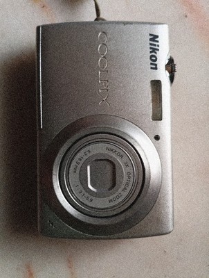 Nikon COOLPIX S203 10.0MP Digital Camera - Silver for sale