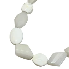 Auth YOSHIE INABA - White Plastic Necklace