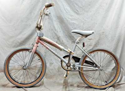 OLD BMX BRIDGESTONE ヴィンテージ　1980年代　ホワイト OLD BMX BRIDGESTONE ヴィンテージ 1980年代 ホワイト OLD BMX