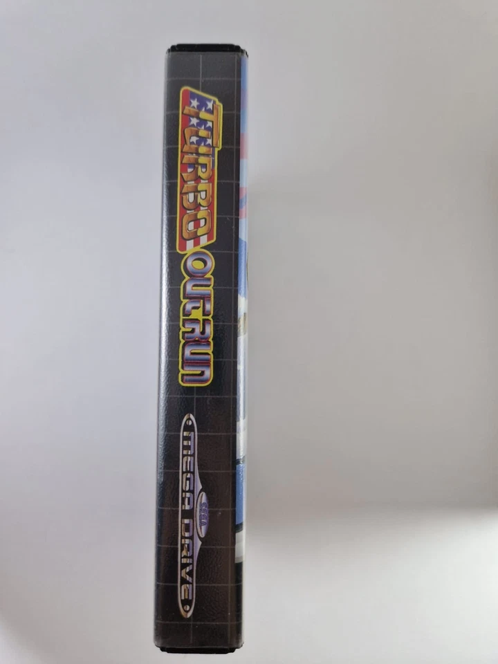 Sega Mega Drive Turbo OutRun – Complete CIB + Portuguese Manual – 1992 - Image 3 of 4