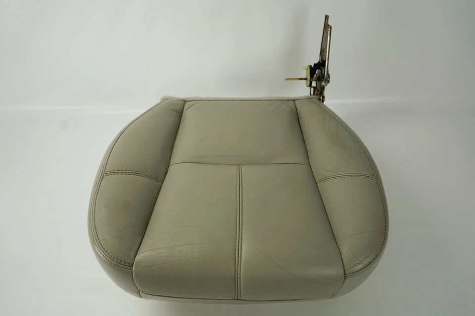 ✅ 07-11 Cadillac GMC Chevrolet Cubierta Asiento Delantero Cojín LH Izquierdo Gris Claro OEM Foto 2 de 4