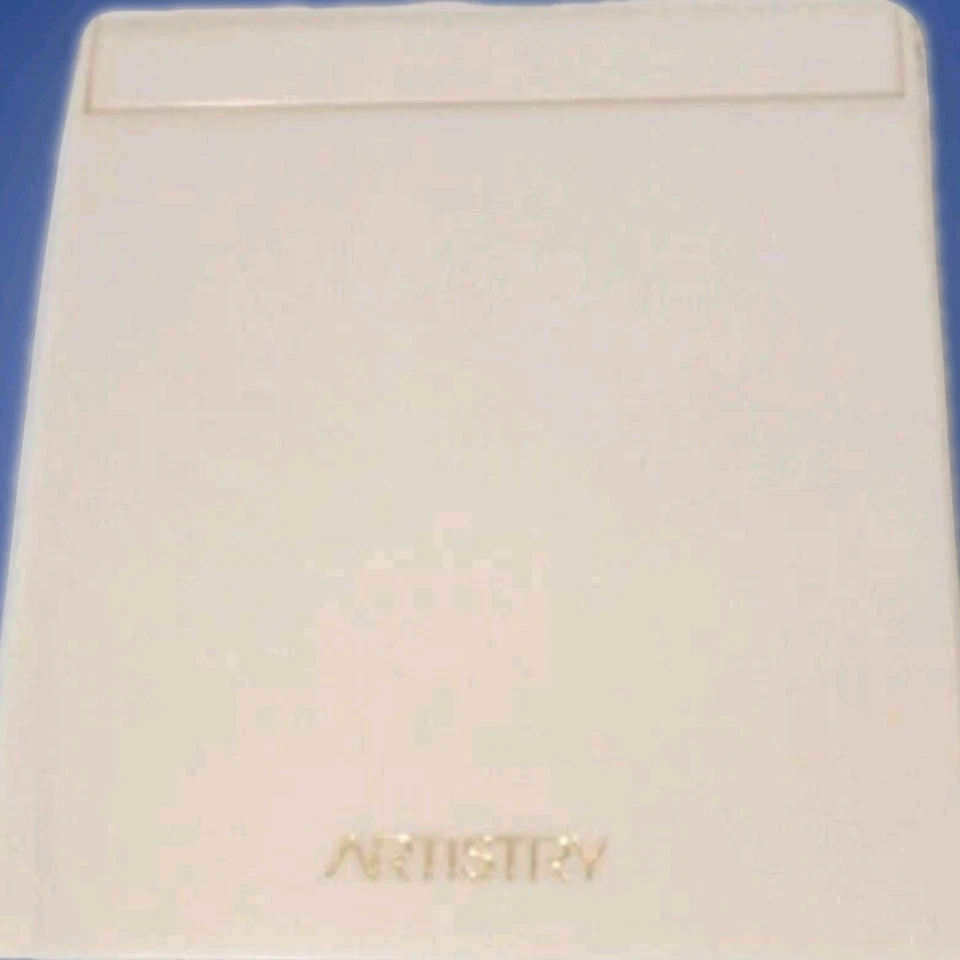 Espejo de Maquillaje Lupa Plegable Artístico Vintage Marfil Amway 1993 Nuevo en Caja Foto 4 de 4