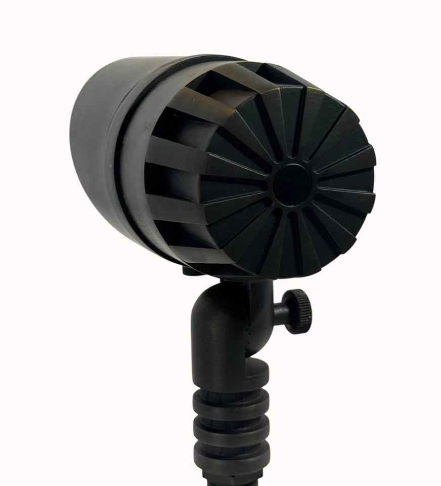 Luz de iluminación de paisaje exterior bajo voltaje haz ajustable y brillo Foto 4 de 4