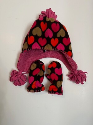 Girl's Hat and mittens