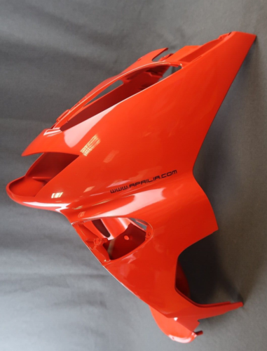 NEW GENUINE APRILIA Front shield, red and decal SR 50 AIR 1997-2001 AP8249289 - Afbeelding 1 van 3