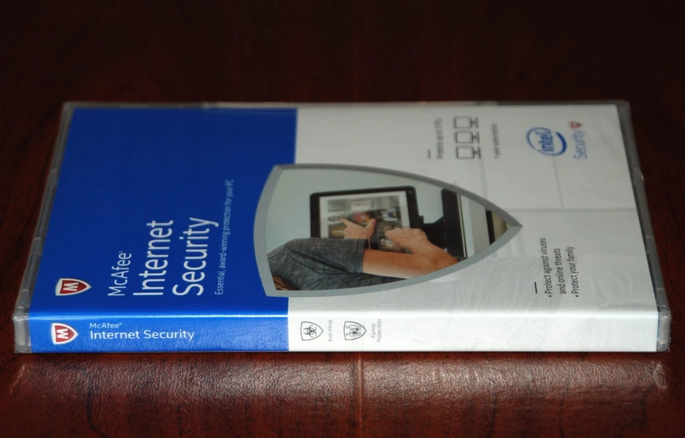 McAfee Internet Security  2015 | 3 Devices | NO CD Drive Needed *FACTORY SEALED* - Image 3 of 4