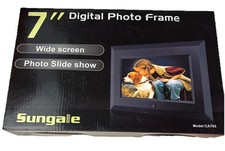 Sungale CA705 7 Digital Photo Frame New in Box USB SD Card Widescreen
