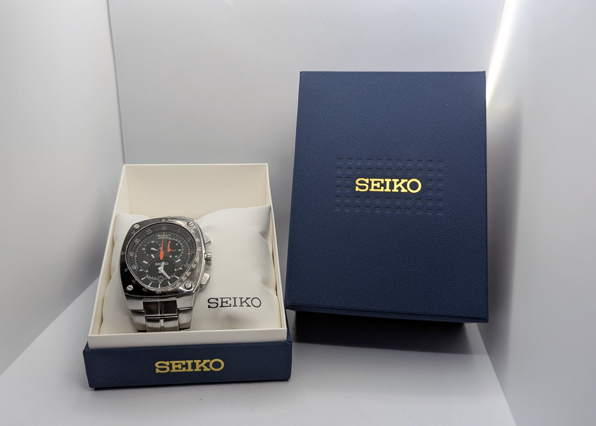 motto_kuma ゴールゼロSAIBORG TARPtoTARP 大阪限定 Seiko Sportura 7L22 Kinetic Chronograph Black Orange 43mm | Box