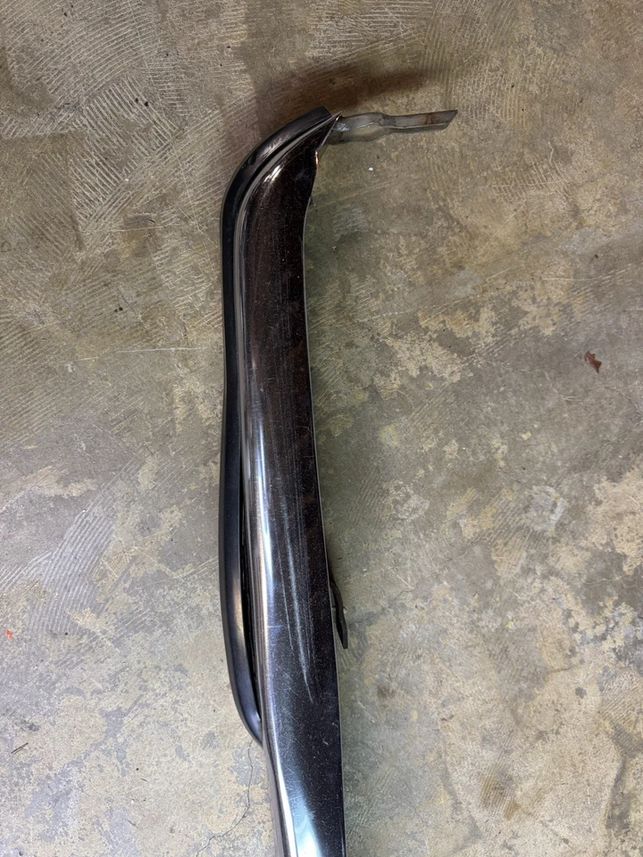 CD Mercedes Benz W123 EURO cromado para-choque dianteiro acabamento de tira de impacto 300D 240D 300TD - Imagem 2 de 4