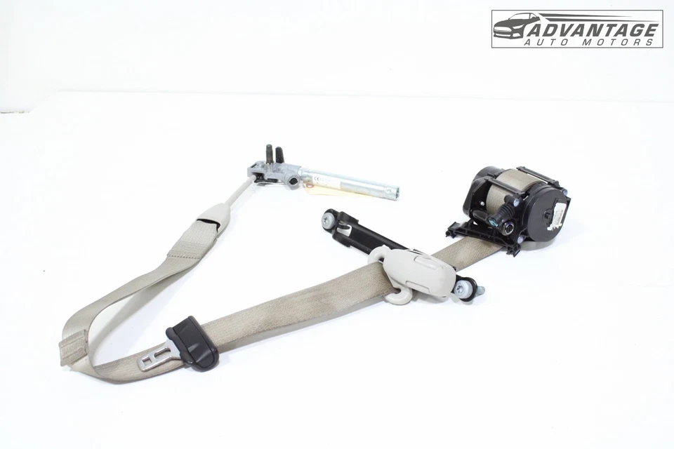 Cinturón de seguridad delantero izquierdo del lado del conductor Chrysler Voyager 2020-2024 con tensor OEM Foto 2 de 4