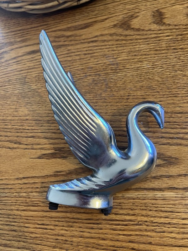 Rare Vintage Chrome Swan Hood Ornament