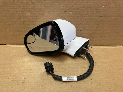 2015-2017 FORD FUSION  POWER DOOR MIRROR  drivers side 7 WIRE HEAT