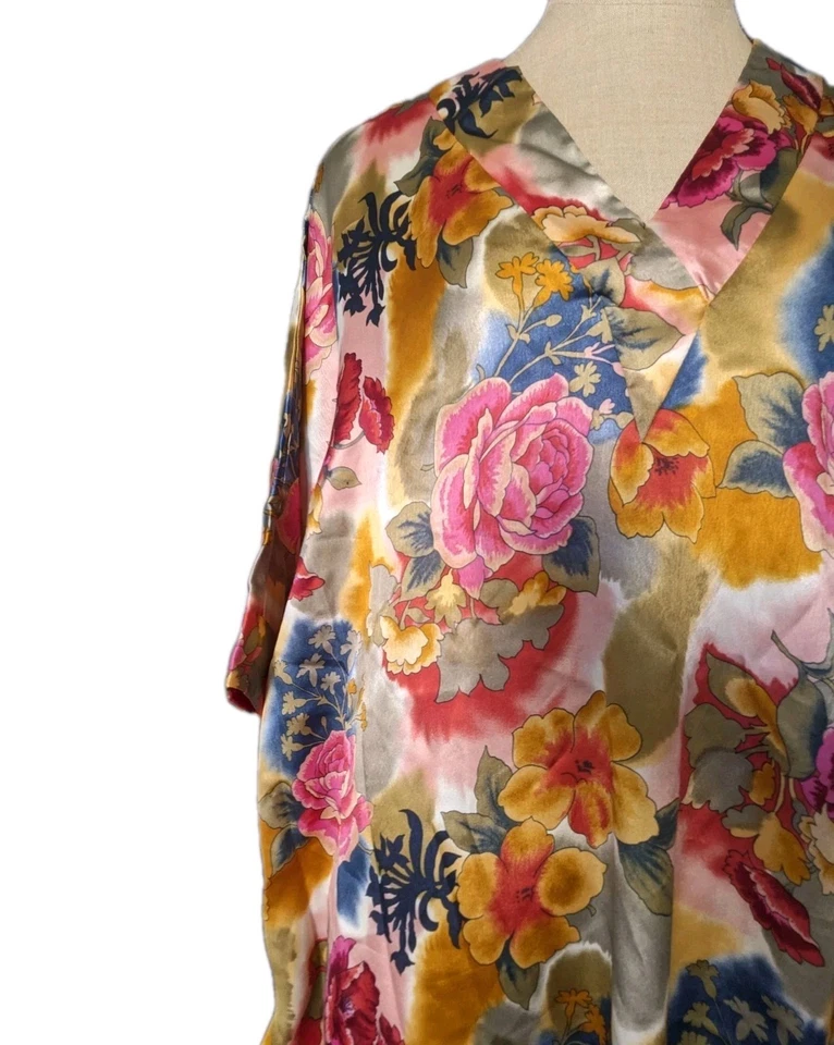 Caftan Vintage Natori Para Neiman Marcus Estampa Floral - Imagem 3 de 4