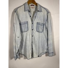 Levi Strauss Signature Mens Light Wash Distressed Denim Button Down Shirt XL