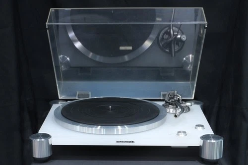 Used Analog Turntable Marantz TT8001