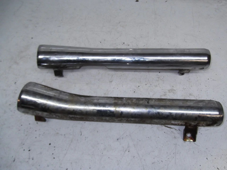 SUZUKI GS650L EXHAUST HEAT SHIELDS LEFT + RIGHT - Image 2 of 4