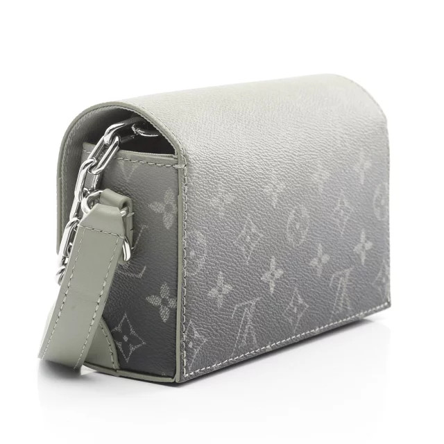 Louis Vuitton グレー ボディバッグ Louis Vuitton Wearable Khaki Green Steamer Leather Wallet Shoulder